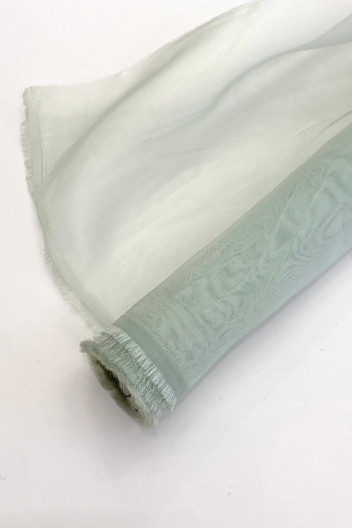 Tejido organza menta 1,50 x 2 m.