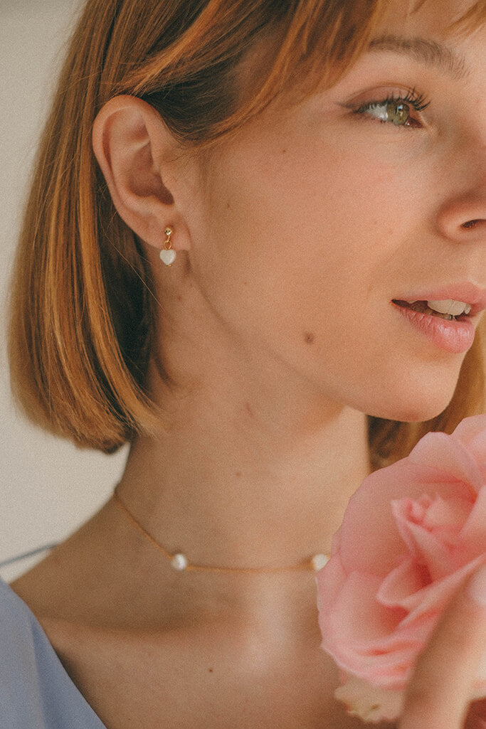 Pendientes Love · Corazones de Nácar