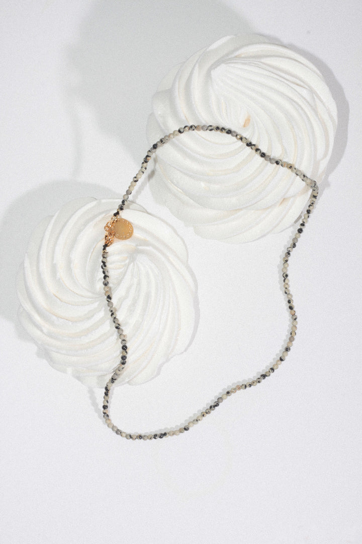 Collar piedras Jaspe Dálmata