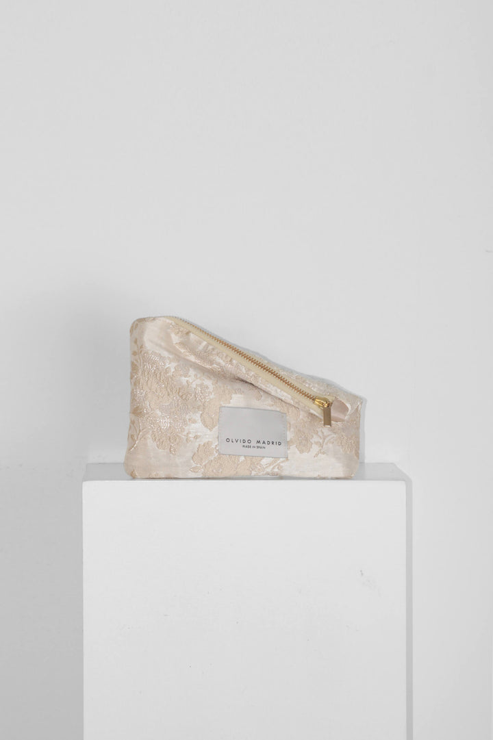 Carterita · jacquard nude