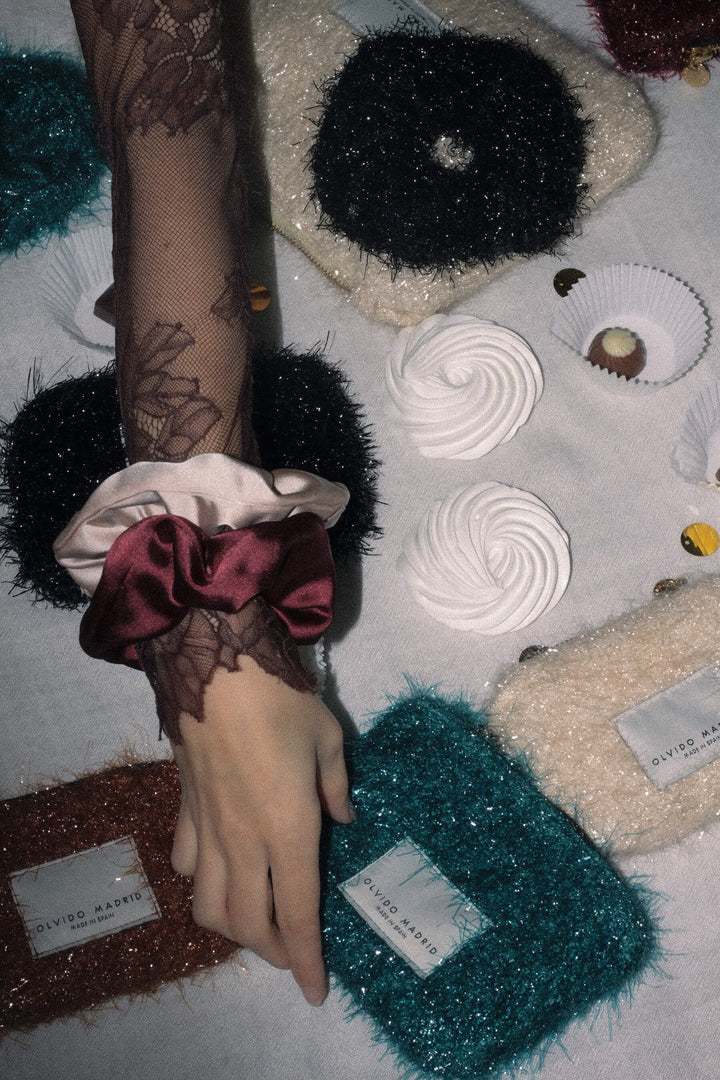 Monedero + coletero de regalo · Turquesa