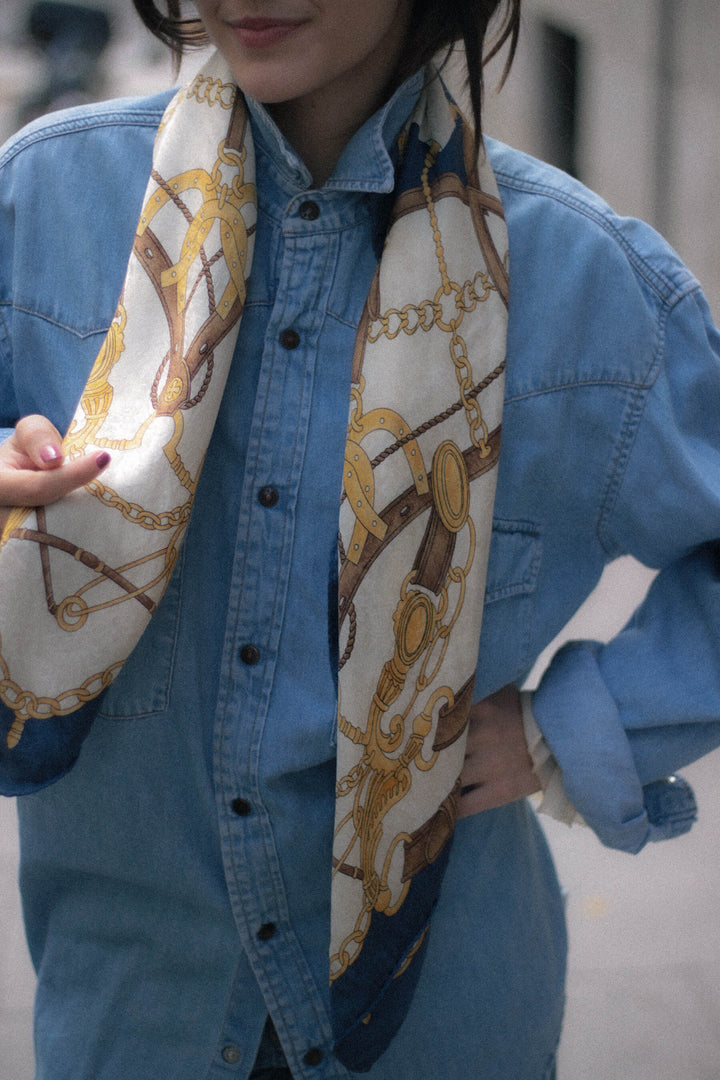 Pañuelo de seda · Cadenas