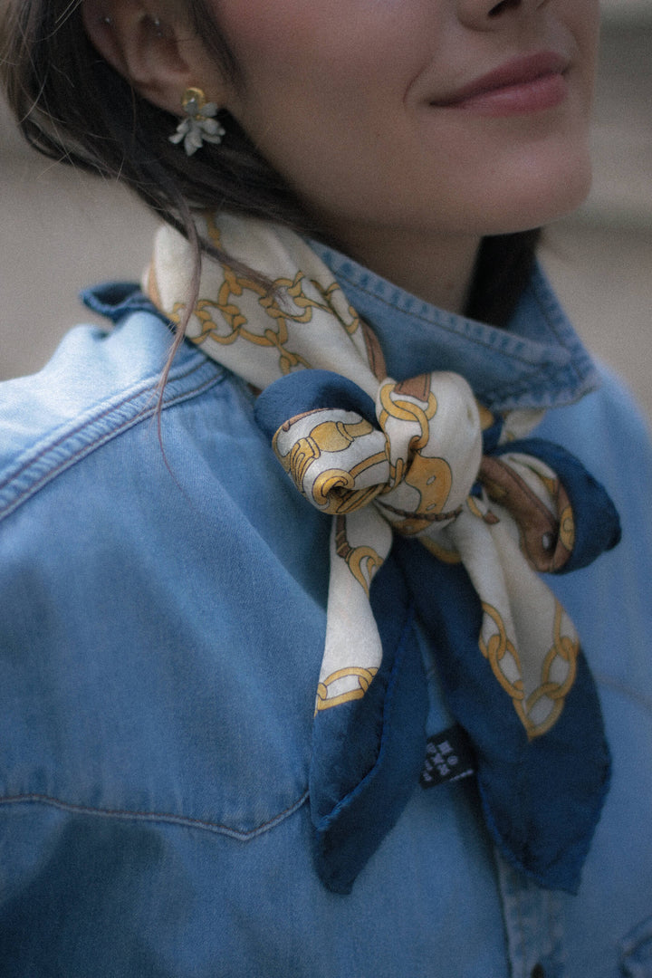 Pañuelo de seda · Cadenas
