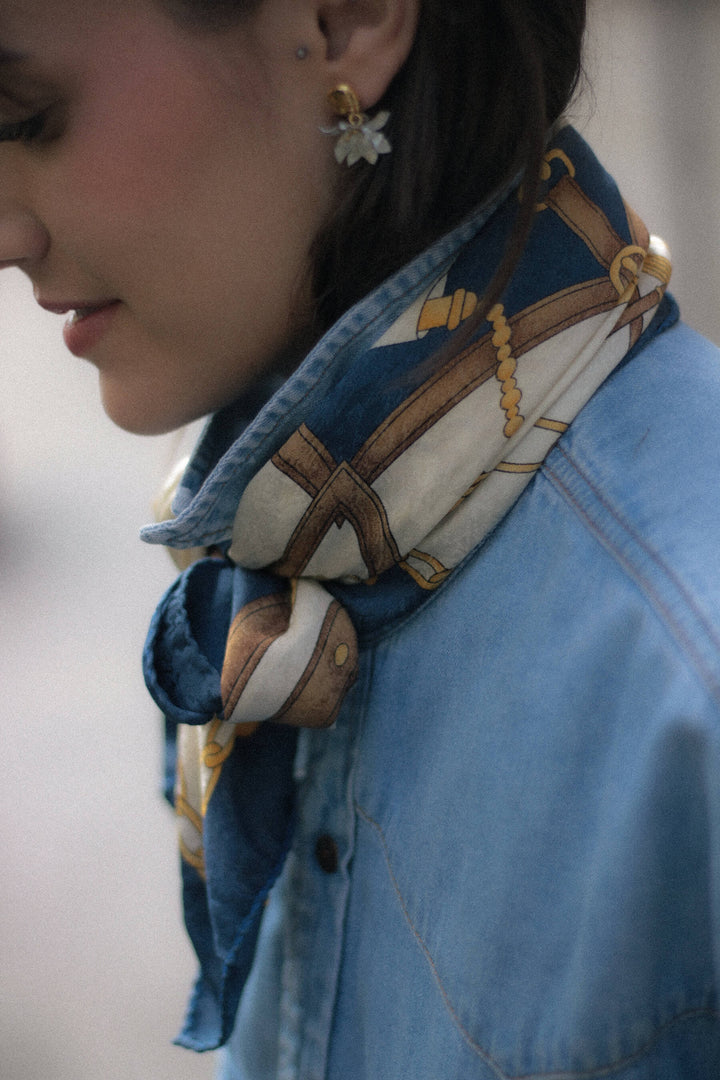 Pañuelo de seda · Cadenas