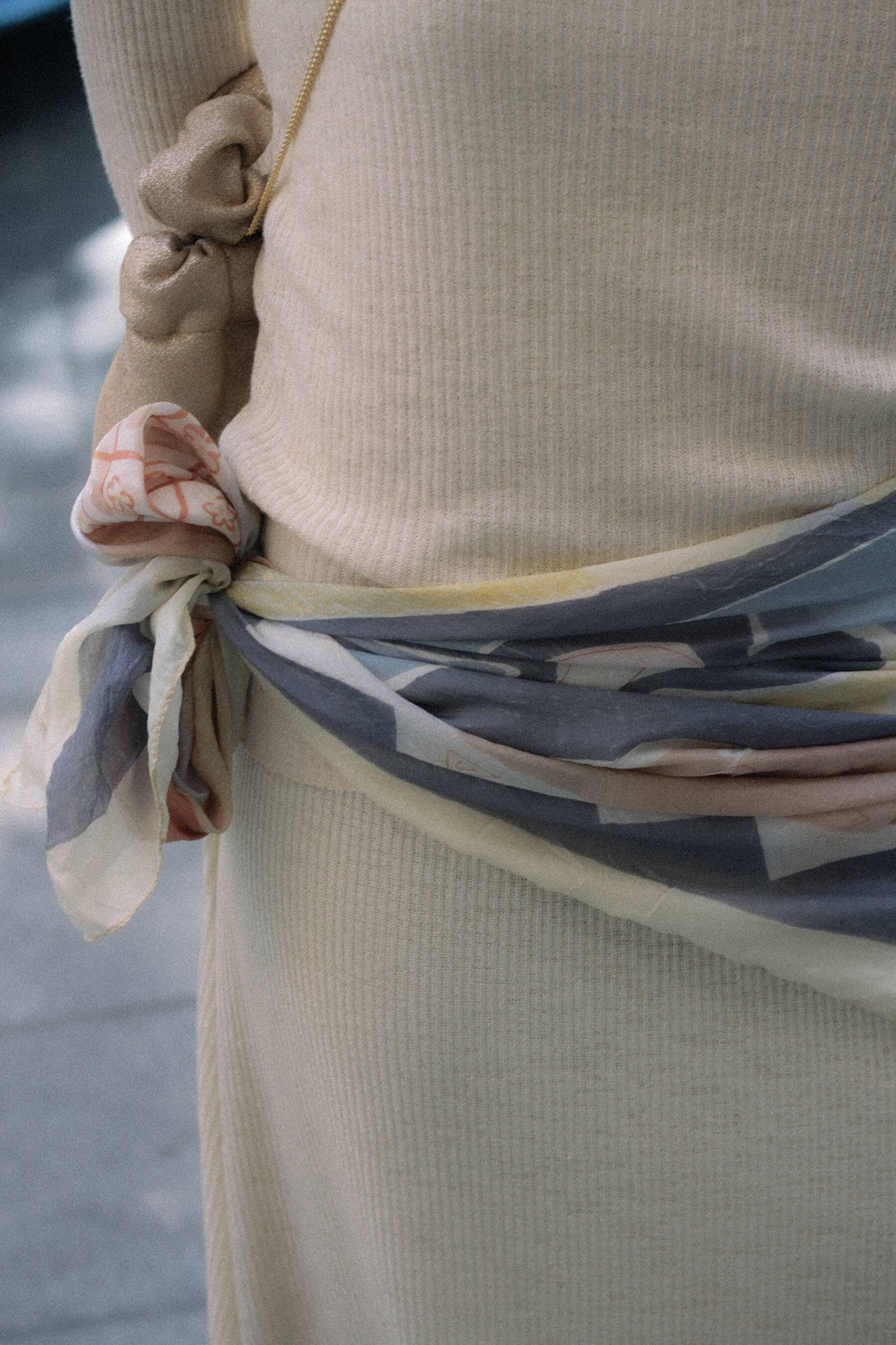 Pañuelo de seda · Gasa de flores