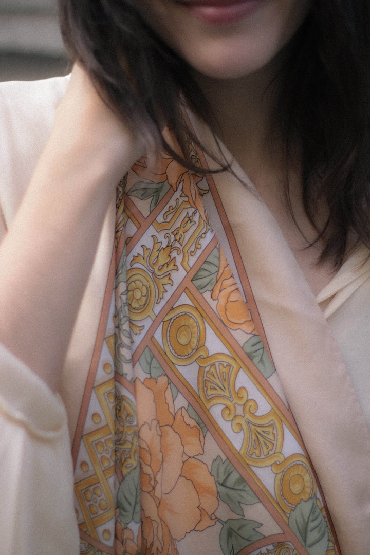 Pañuelo vintage · Flores melocotón