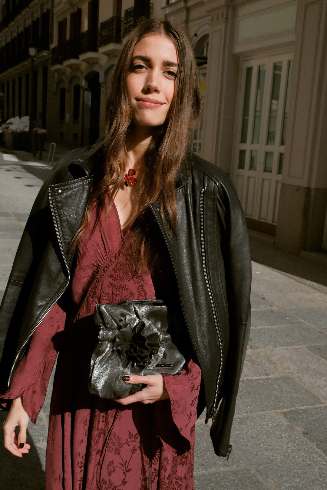 Bolso Valentina con Flor · Plata