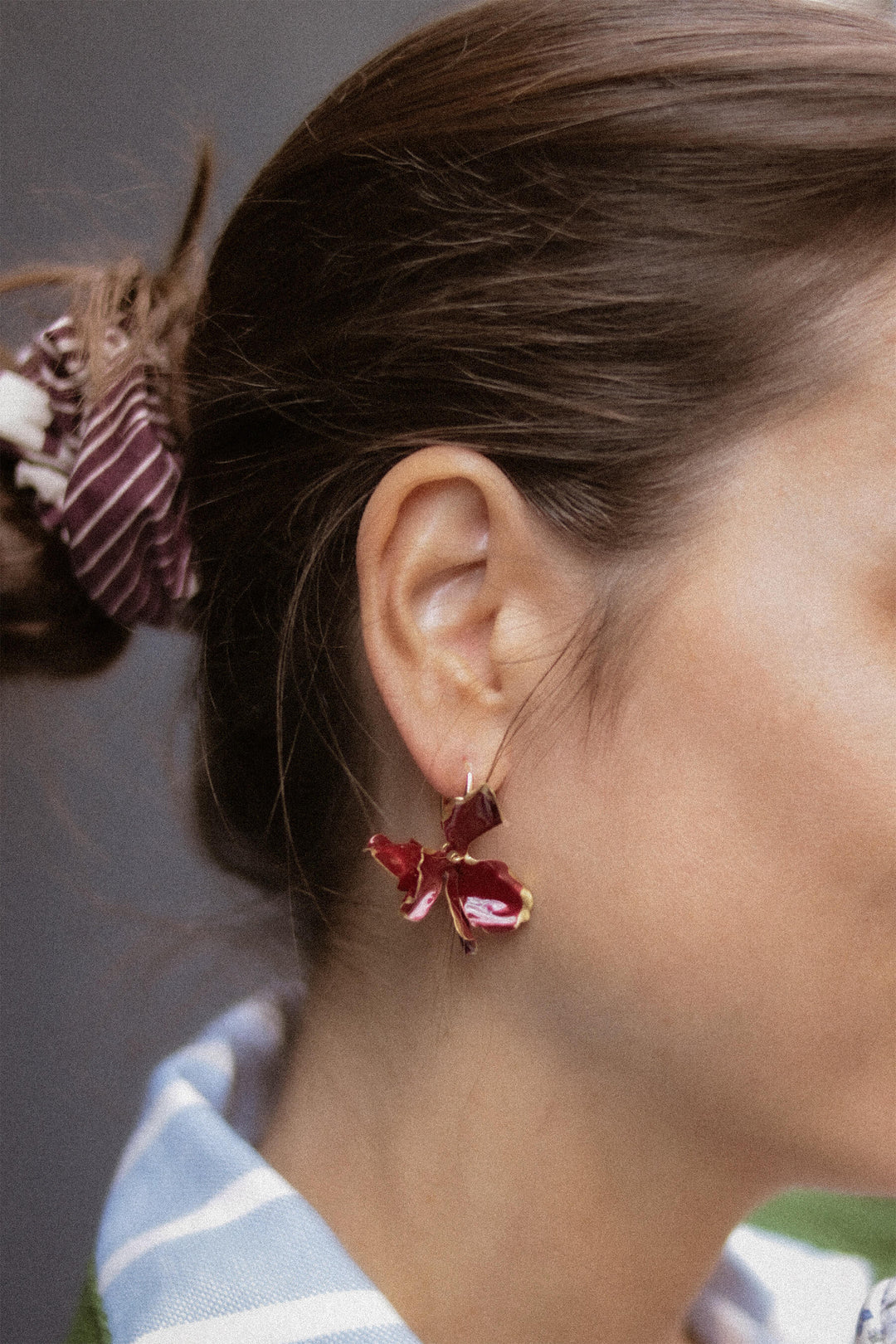 Pendientes Fiorela · Esmalte Granate