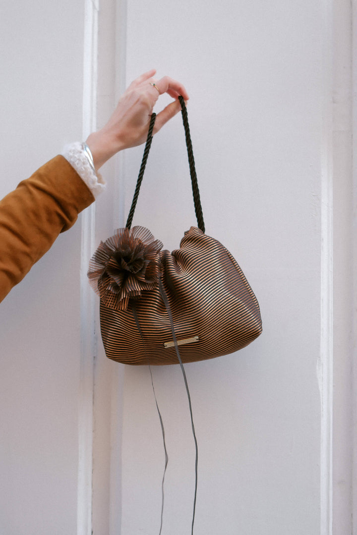 Bolso Josefina Flor · Caldera