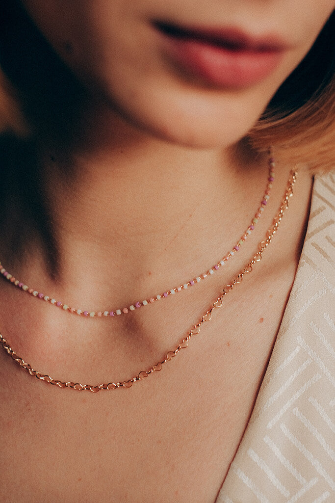 Collar Emilia · Bolitas pastel